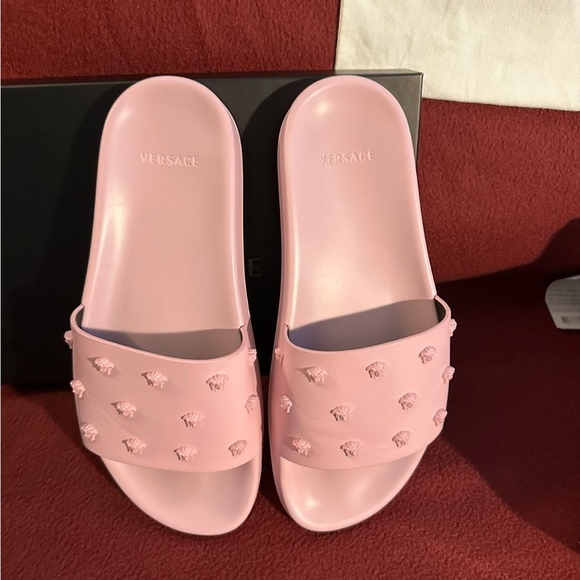 versace slides - Picture 10 of 10